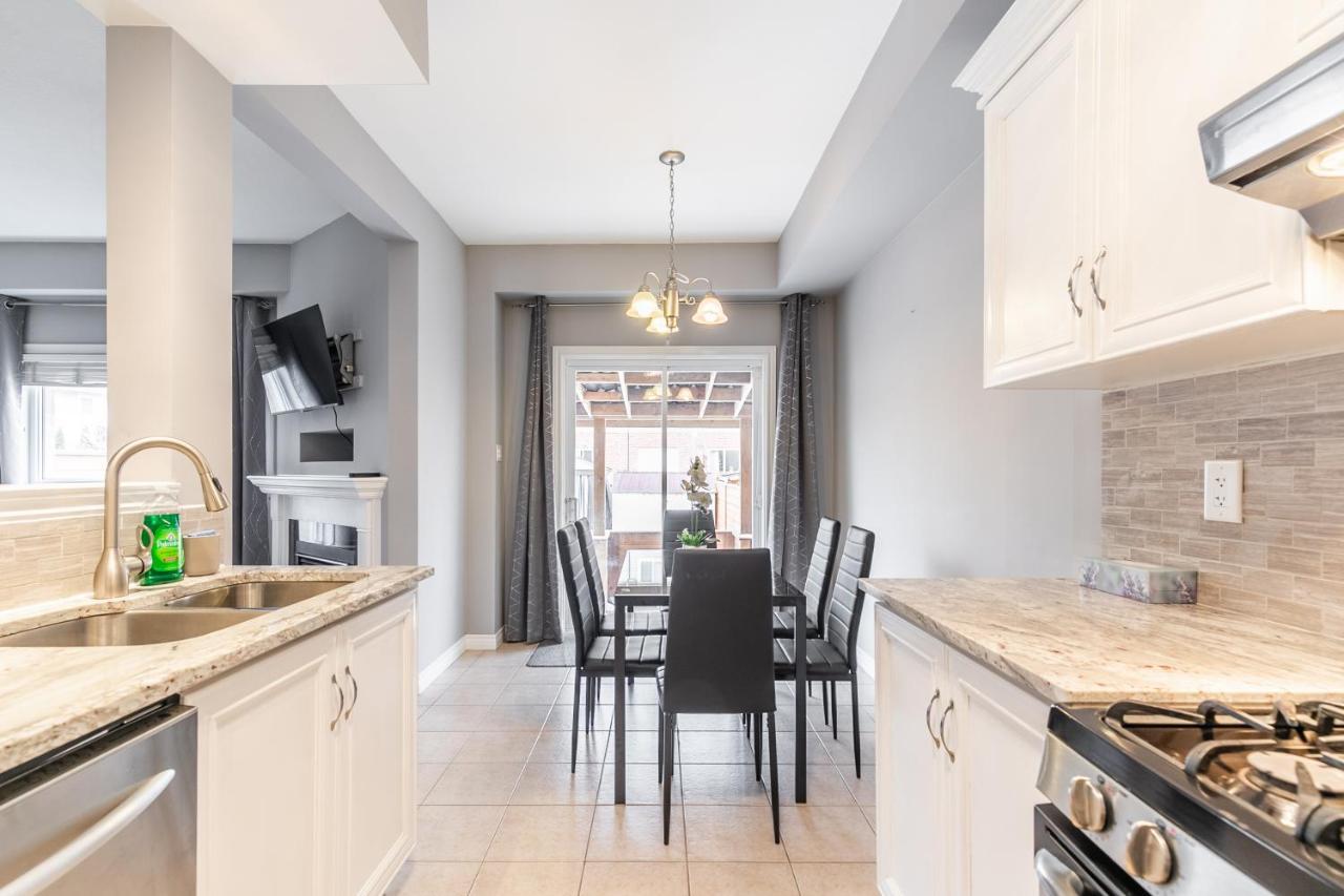 3Br 2Ba Townhomes With Hot Tub & Bbq By Globalstay Hamilton Dış mekan fotoğraf